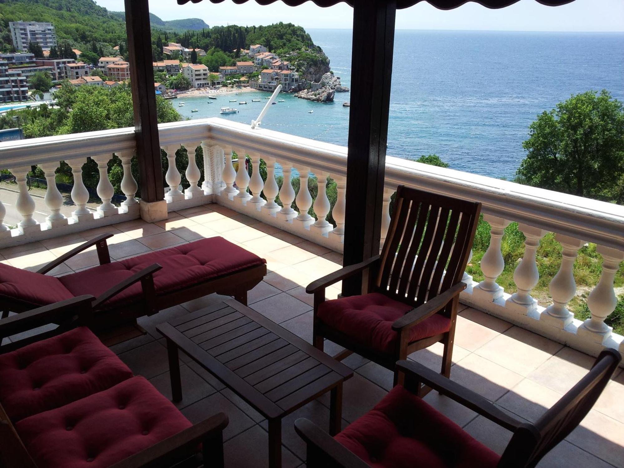 Villa Sara Guesthouse Sveti Stefan Exterior foto