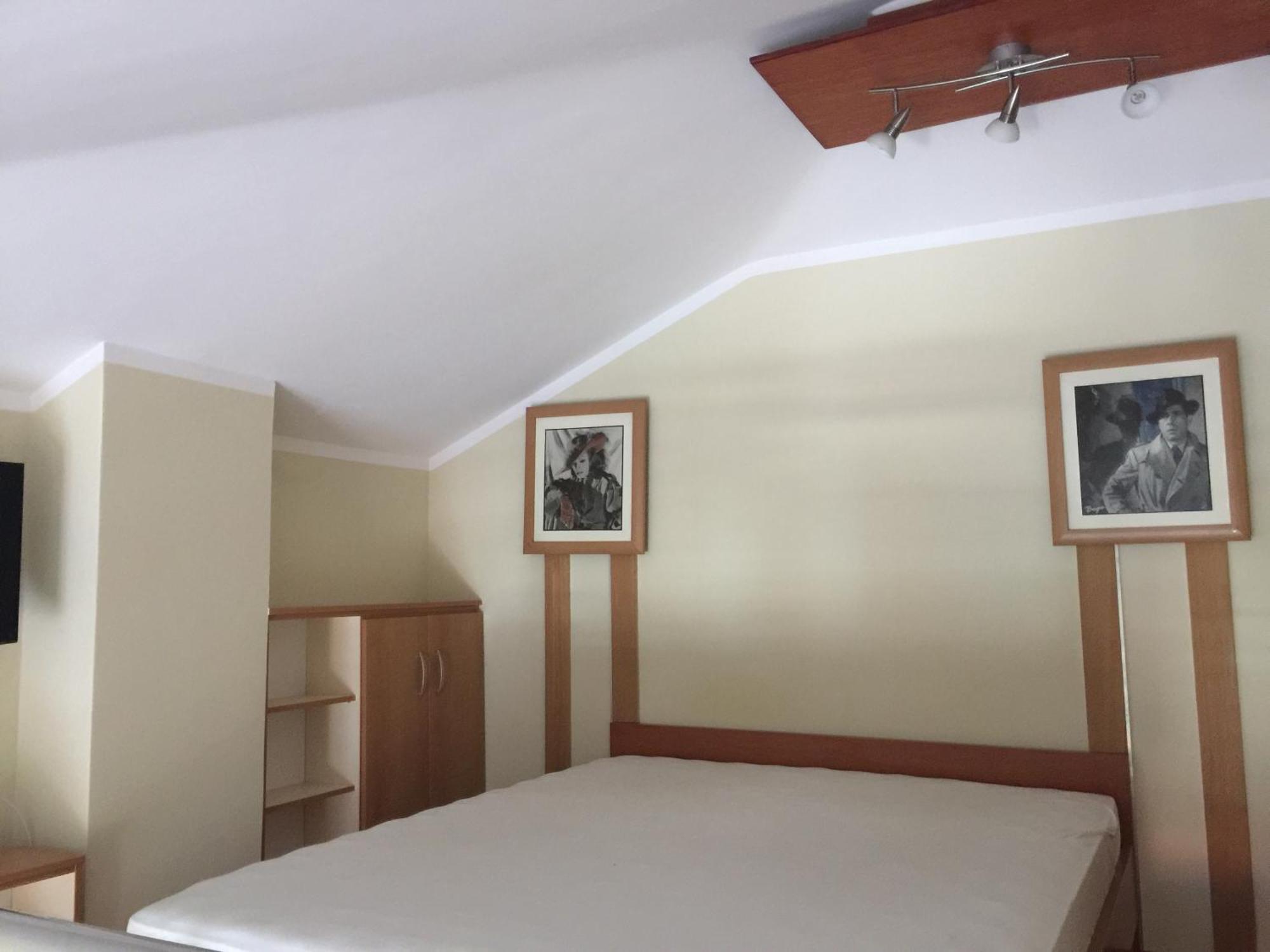 Villa Sara Guesthouse Sveti Stefan Zimmer foto